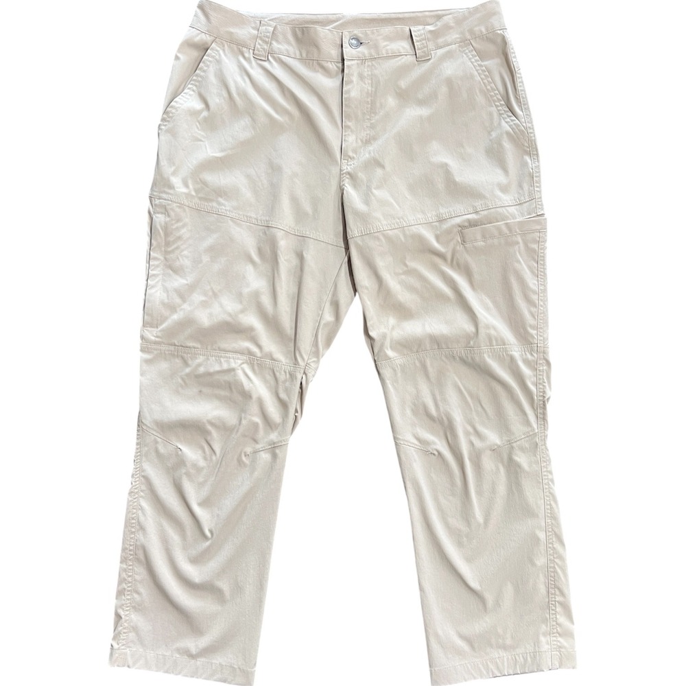 Columbia Men's Outdoor Cargo Pants‎ Khaki Nylon Stretch Zip Fly Size 36x30